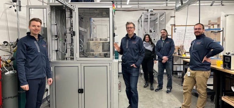 Batteries carbone-oxygène : une solution d’avenir pour le stockage d&rsquo;énergie longue durée et une réponse à l&rsquo;extraction excessive de métaux impactant le climat ?