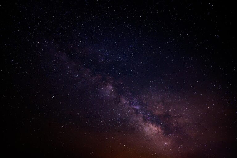 Les scientifiques vous demandent : que feriez-vous face à un premier contact extraterrestre ?