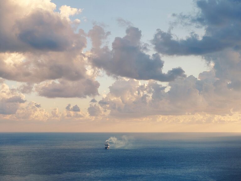 Le futur de la Méditerranée : quel avenir pour une mer en surchauffe et ses habitants ?
