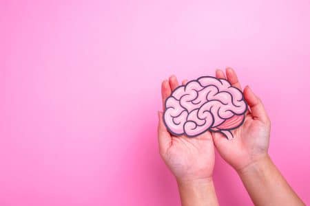 Un expert remet en question la nature de la maladie d’Alzheimer : ce n’est peut-être pas une maladie cérébrale Un expert remet en question la nature de la maladie d'Alzheimer : ce n'est peut-être pas une maladie cérébrale