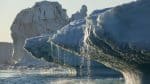 Ce glaçon géant fond en 30 secondes : regardez le Groenland perdre 563 miles cubes de glace en vidéo fascinante