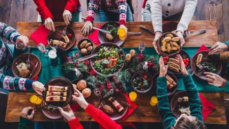 Ce Noël, sauvez la planète : adoptez ces 5 astuces culinaires pour un festin écolo et sain qui épatera vos convives Ce Noël, sauvez la planète : adoptez ces 5 astuces culinaires pour un festin écolo et sain qui épatera vos convives