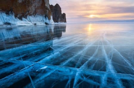 Ce robot sous-marin dévoile des volcans de boue inédits à 165 mètres sous le lac Baïkal : un séisme imminent ?