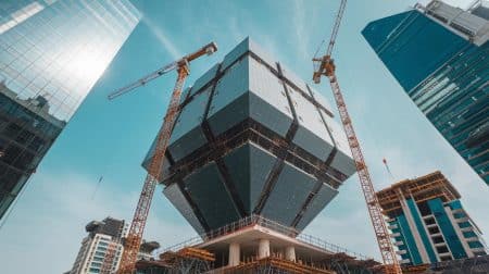 Ce cube géant de 400 mètres : l’Arabie saoudite redéfinit l’architecture du futur avec un projet titanesque