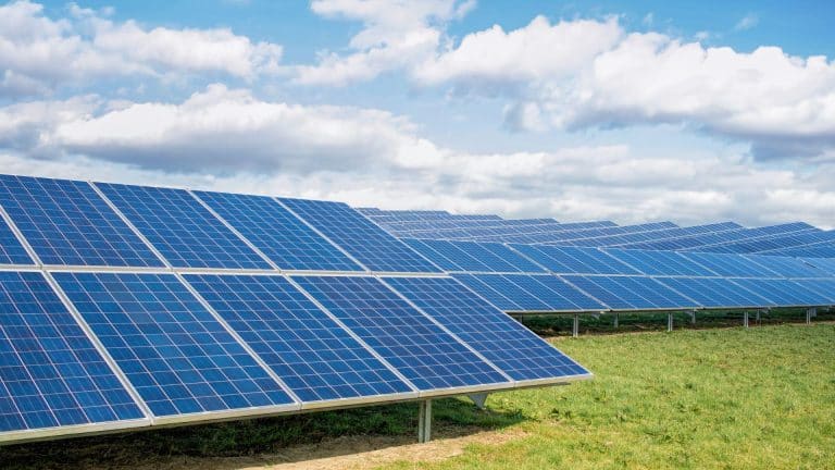 Trina Solar pulvérise ce record mondial avec un module solaire à l’efficacité inégalée, marquant un bond spectaculaire pour l’énergie renouvelable