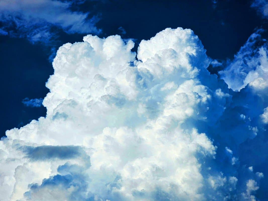 Quand les tropiques affrontent les extratropiques : le secret derrière la fin brutale des pluies au Japon Ce phénomène céleste met fin à la saison pluvieuse japonaise et change la météo à jamais : une étude fascinante dévoilée