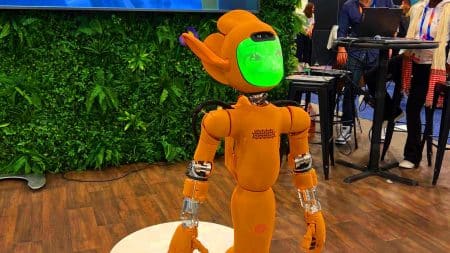 Avec son design futuriste, le robot Mirokai révolutionne les hôpitaux en aidant les patients et en jouant les concierges Ce robot Mirokai révolutionnaire redéfinit l’assistance hospitalière : 80% de nouveautés prêtes à changer nos vies