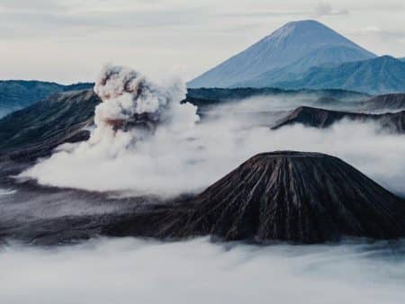 Ce volcan, 1000 fois plus puissant qu&rsquo;une bombe atomique, dévoile enfin ses secrets terrifiants aux scientifiques