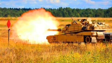 Cette nouvelle munition pour le char M1 Abrams combine la puissance de 4 obus en 1 : une avancée militaire révolutionnaire