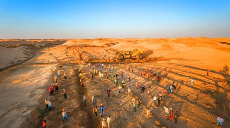 600 000 héros transforment le désert de Taklamakan, aussi vaste que l’Allemagne, en une oasis époustouflante de vie et de verdure