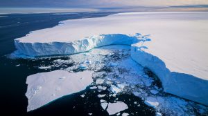 Ce phénomène glacial méconnu : la fonte de l’Antarctique ralentit le plus puissant courant océanique du monde