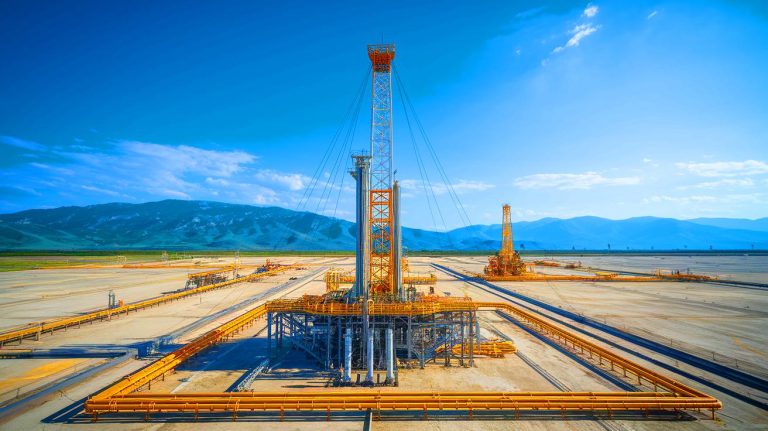 La Chine dévoile un gisement colossal de pétrole et de gaz naturel : une découverte titanesque qui redessine l&rsquo;énergie mondiale