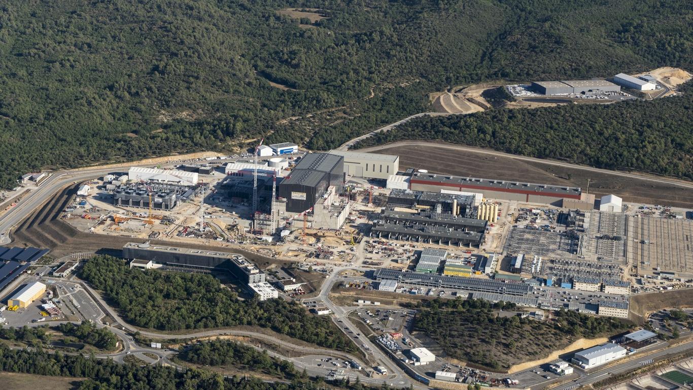 Collaboration entre Hélion, Microsoft et ITER dans le domaine de la fusion nucléaire grâce à l'intelligence artificielle