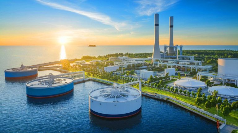« Des stations d’épuration transformées en usines à carburant vert » : 10 000 sites vont produire des millions de tonnes pour propulser les navires de demain sans polluer