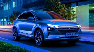 Illustration de la nouvelle version du Hyundai Nexo 2025, un SUV à hydrogène aux performances et design audacieux (création par IA, illustration non réaliste). Crédit : Ideogram.