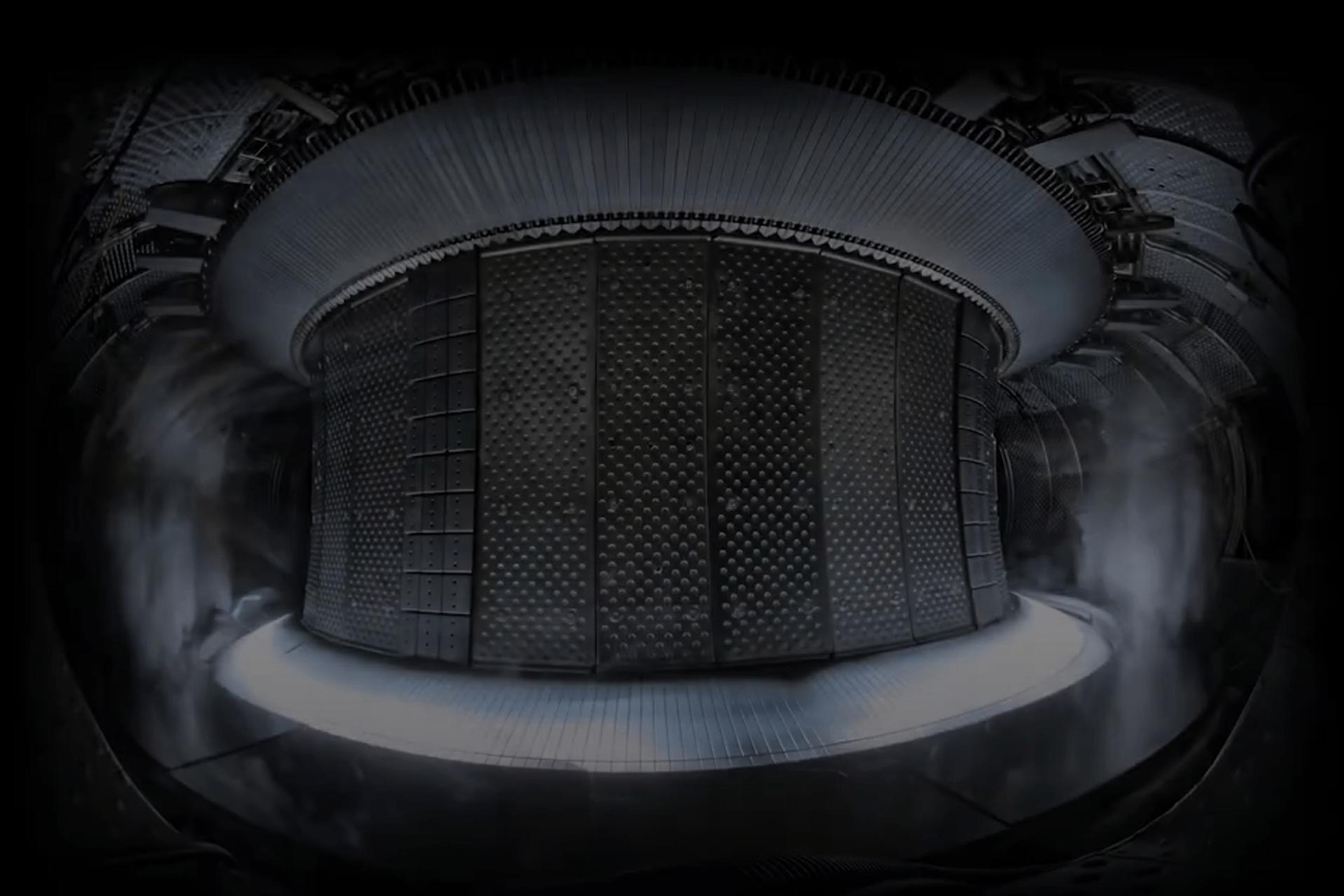 La chambre à plasma du réacteur Tokamak WEST