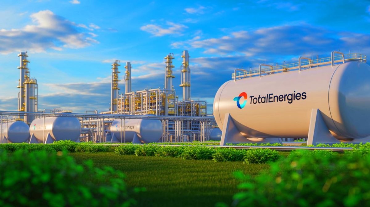 « Un coup de maître en Allemagne » : ce géant français bat un record écologique avec 300 000 tonnes de CO₂ évitées Illustration de l'introduction de l'hydrogène vert dans la raffinerie de Leuna par TotalEnergies et RWE. Image réalisée par IA.