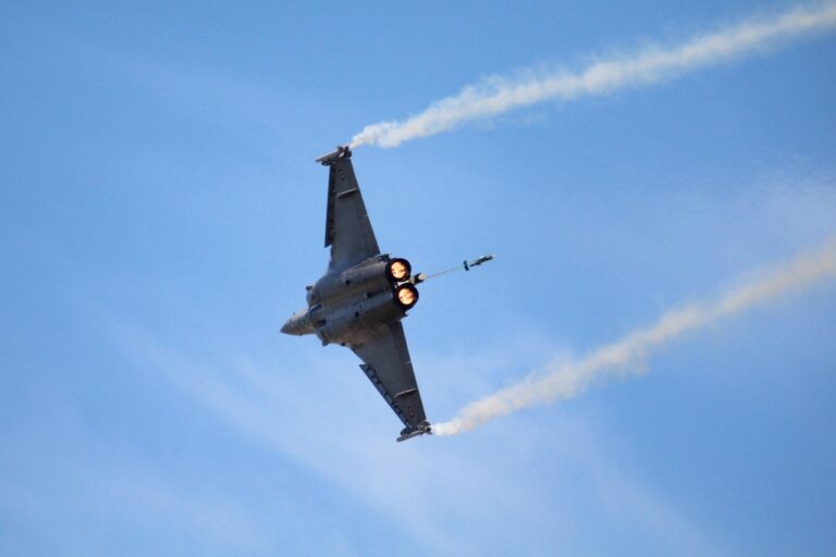 Un secret bien gardé de l&rsquo;armée française : le Super Rafale, ce chasseur de 6e génération prêt à bouleverser l&rsquo;aérospatiale mondiale grâce à ses technologies avancées