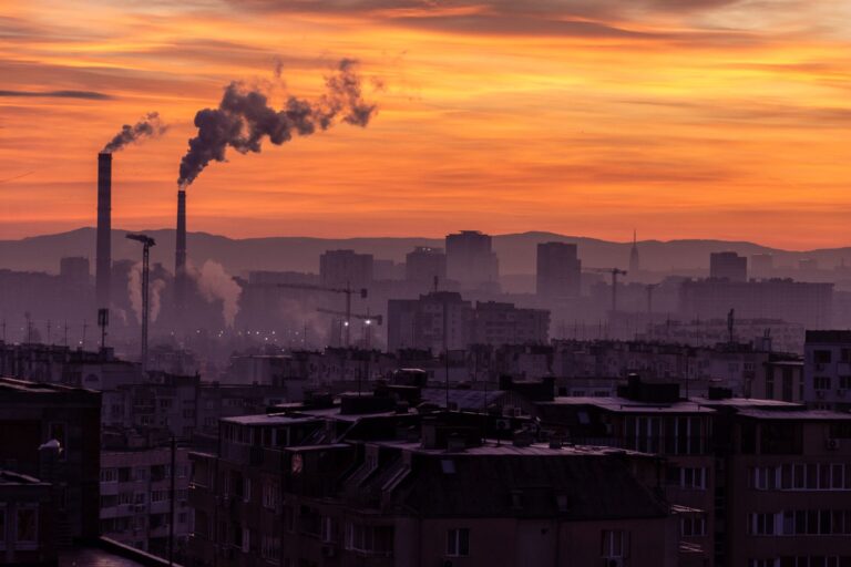 Avec les engagements actuels, la planète vise 2,6 °C d’ici 2100